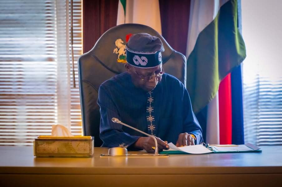 PRESIDENT TINUBU DIRECTS POLITICAL APPOINTEES SEEKING ELECTIVE OFFICE TO RESIGN BY MARCH 31, 2026