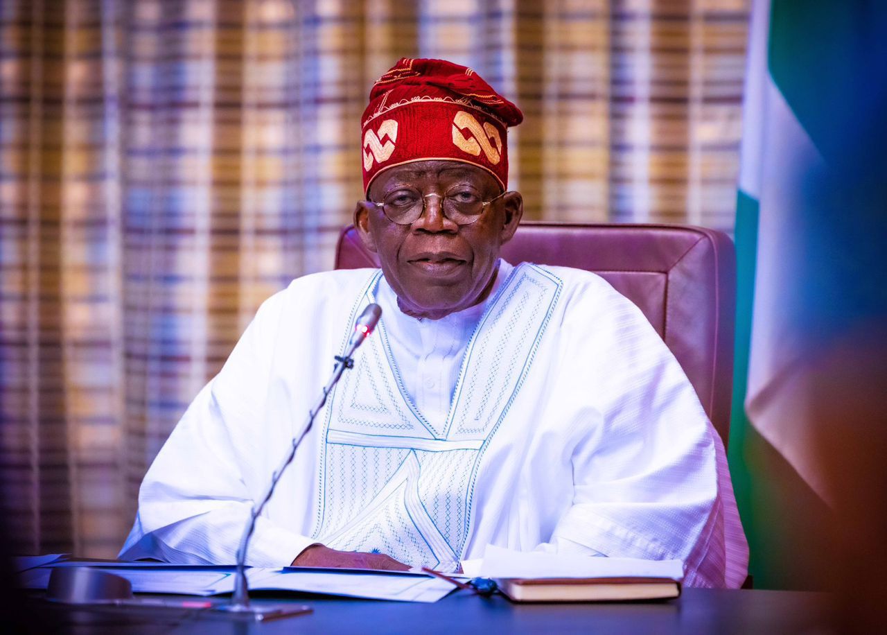 FG AWARDS #2.25 BILLION NAIRA TO 45 STUDENTS